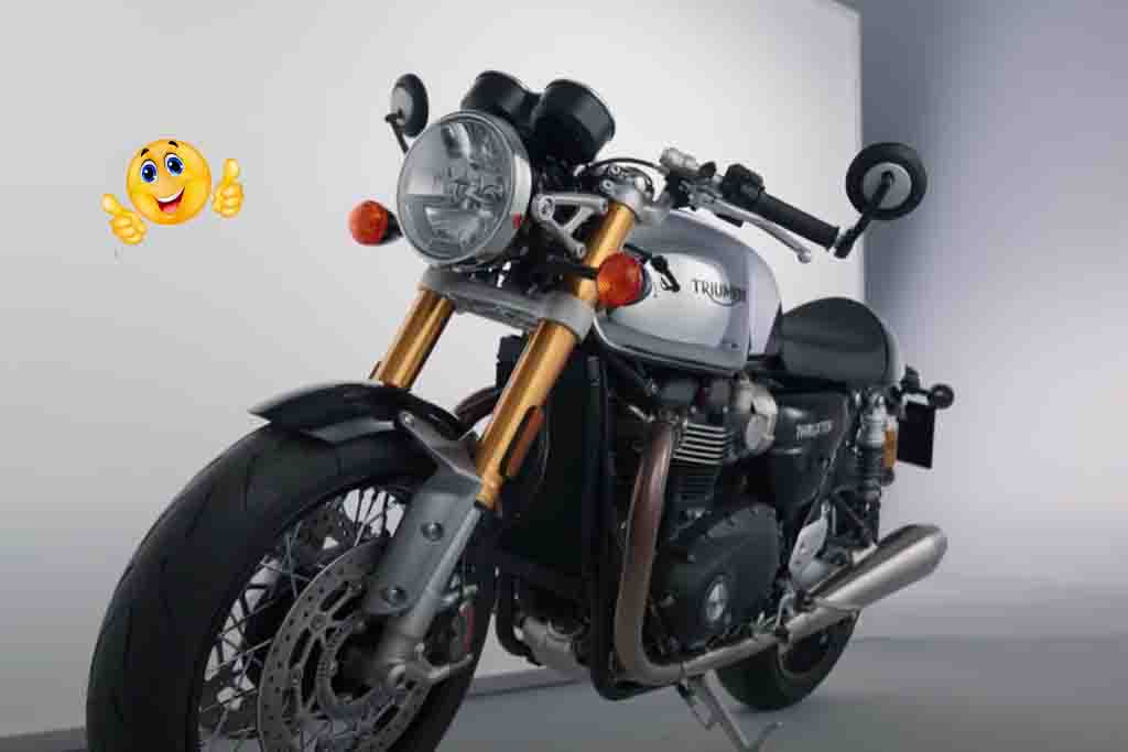 Triumph Thruxton 400
